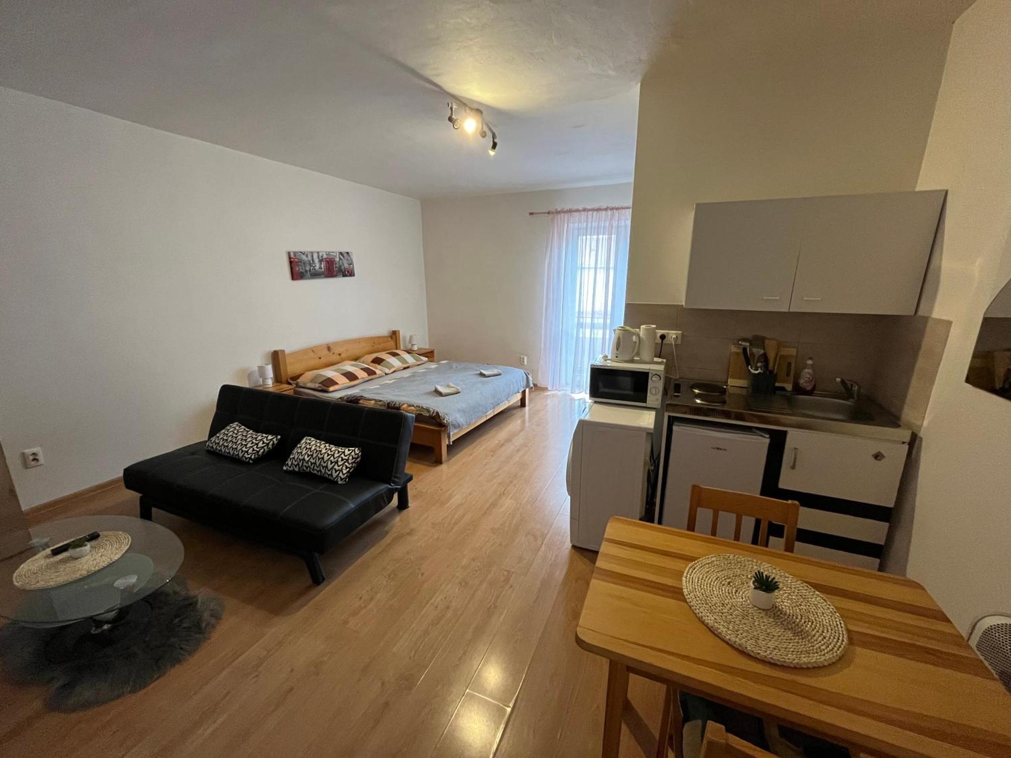 Apartman Centrum Banská Bystrica Esterno foto